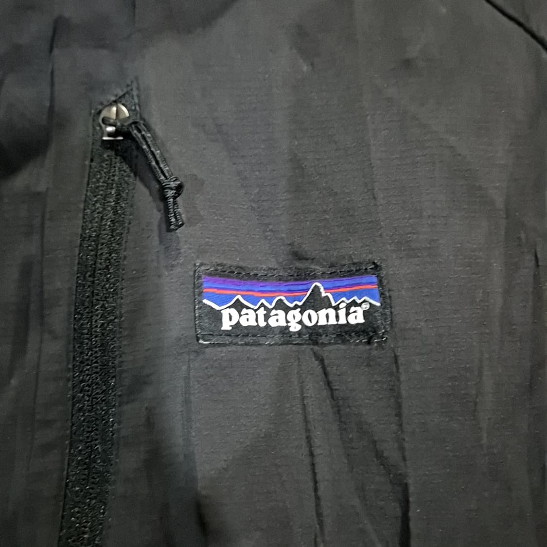 파타고니아 초경량 후드 바람막이 상품이미지3