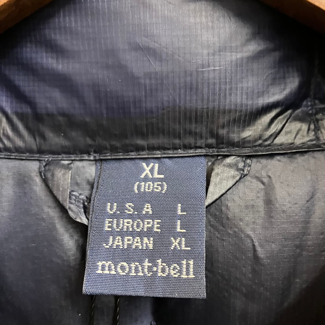 N127 몽벨 패딩 네이비 상품이미지3