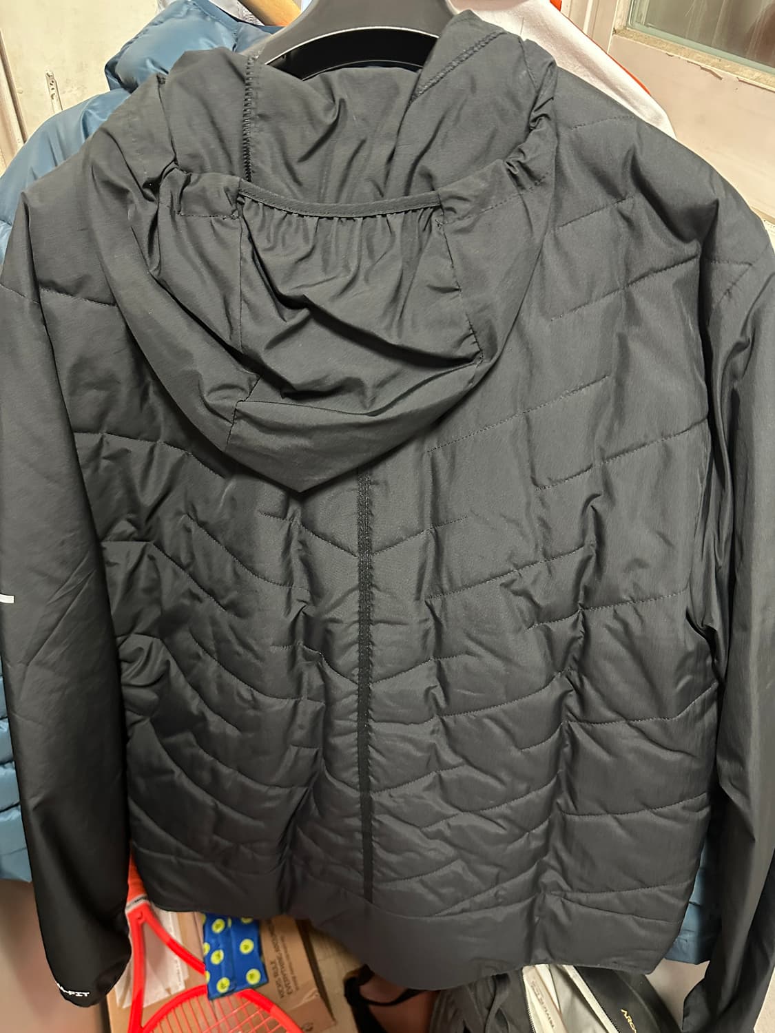 나이키 써마핏 경량패딩 L 상품이미지2