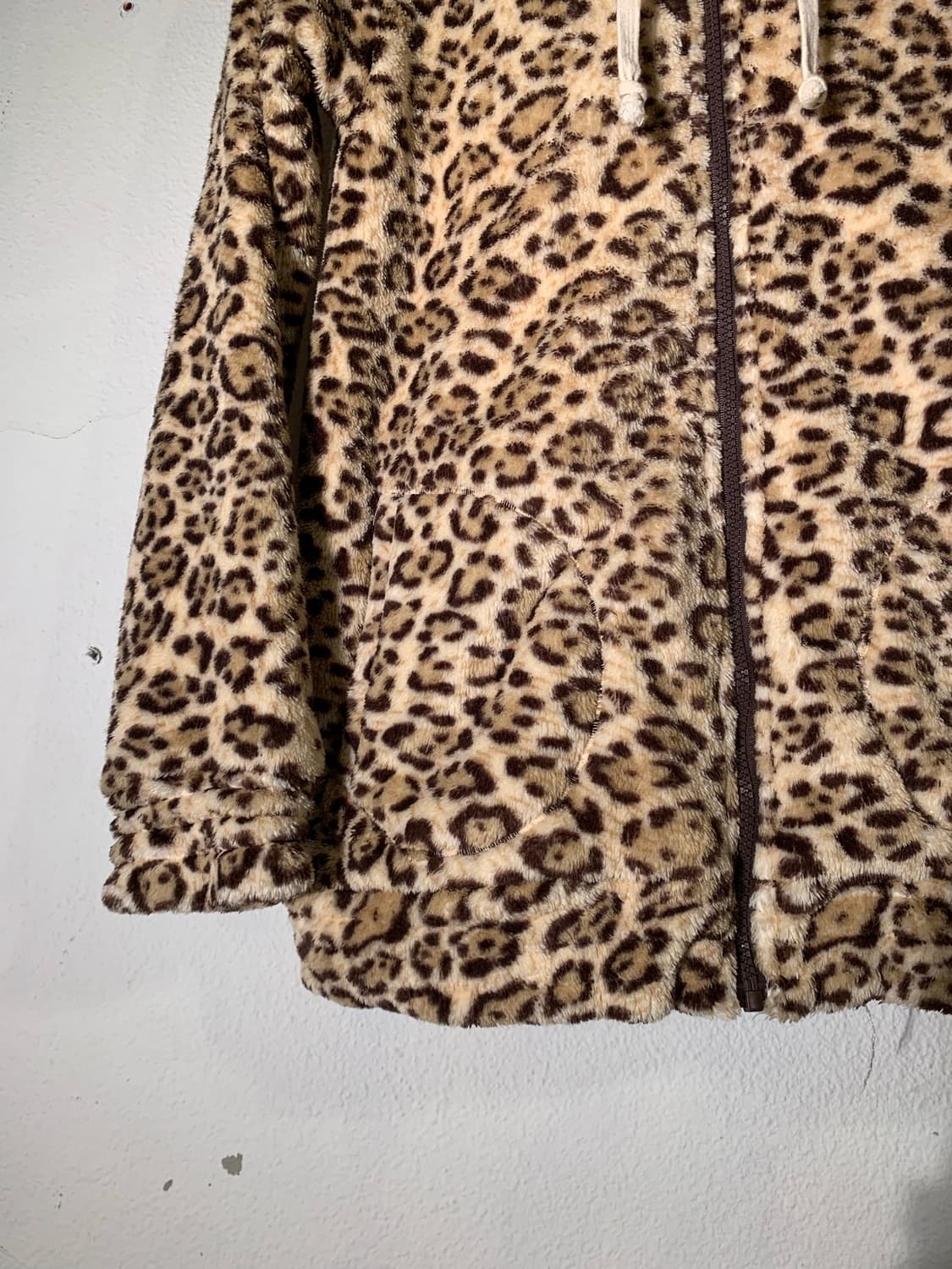 빔즈하트 레오파드 플리스 후드집업  상품이미지2