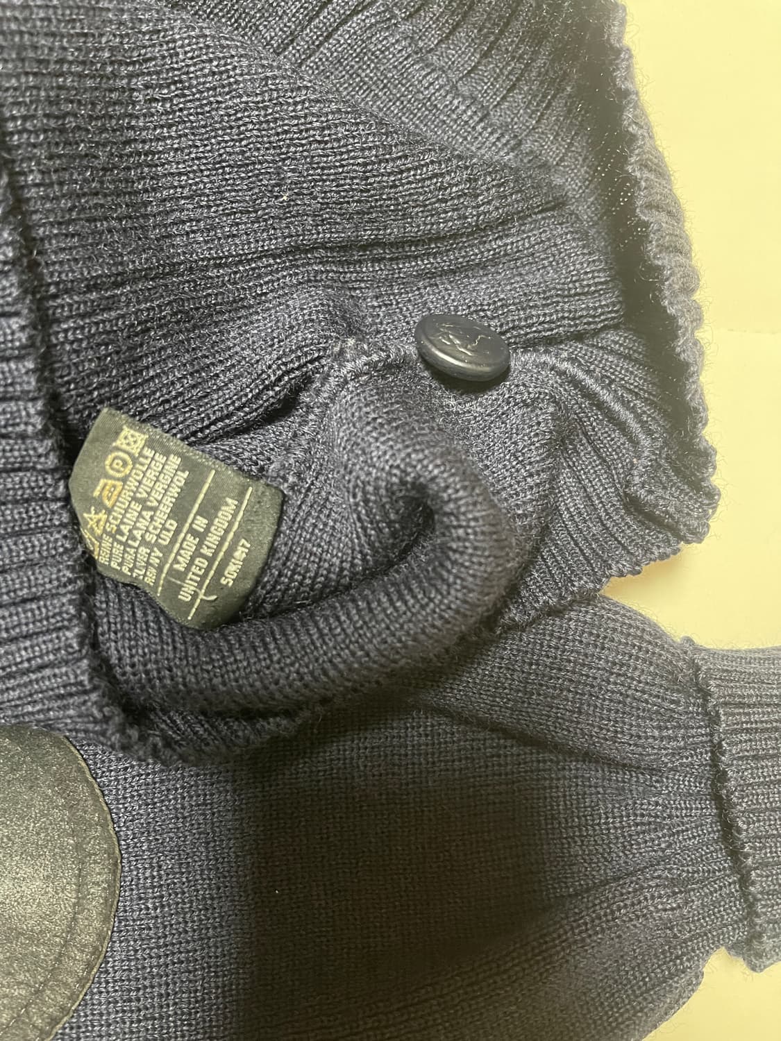 버버리 90‘s 코만도 울 가디건 상품이미지6