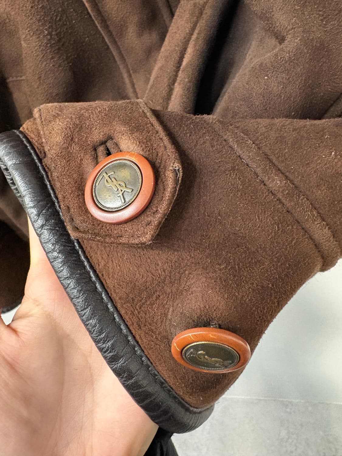 입생로랑 양가죽 스웨이드 무스탕 자켓 A2746 상품이미지6