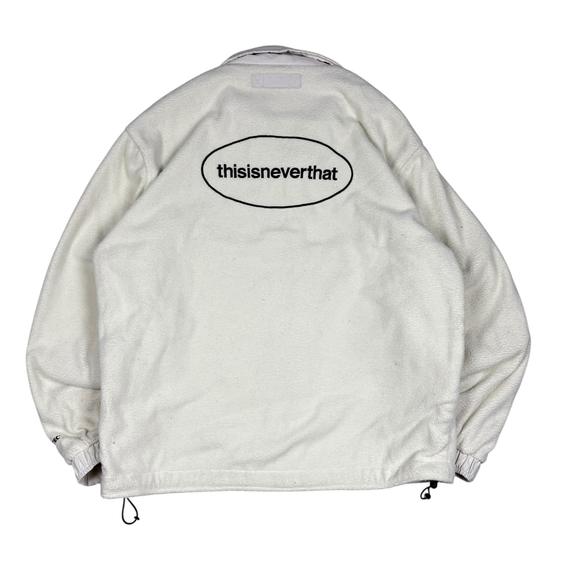 디스이즈네버댓 아이보리컬러 폴라텍 플리스 상품이미지1