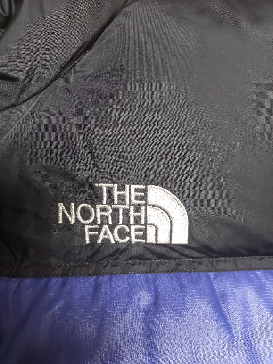 노스페이스 눕시 퍼플/블랙 700 구스패딩     95(실용95~100) 상품이미지2
