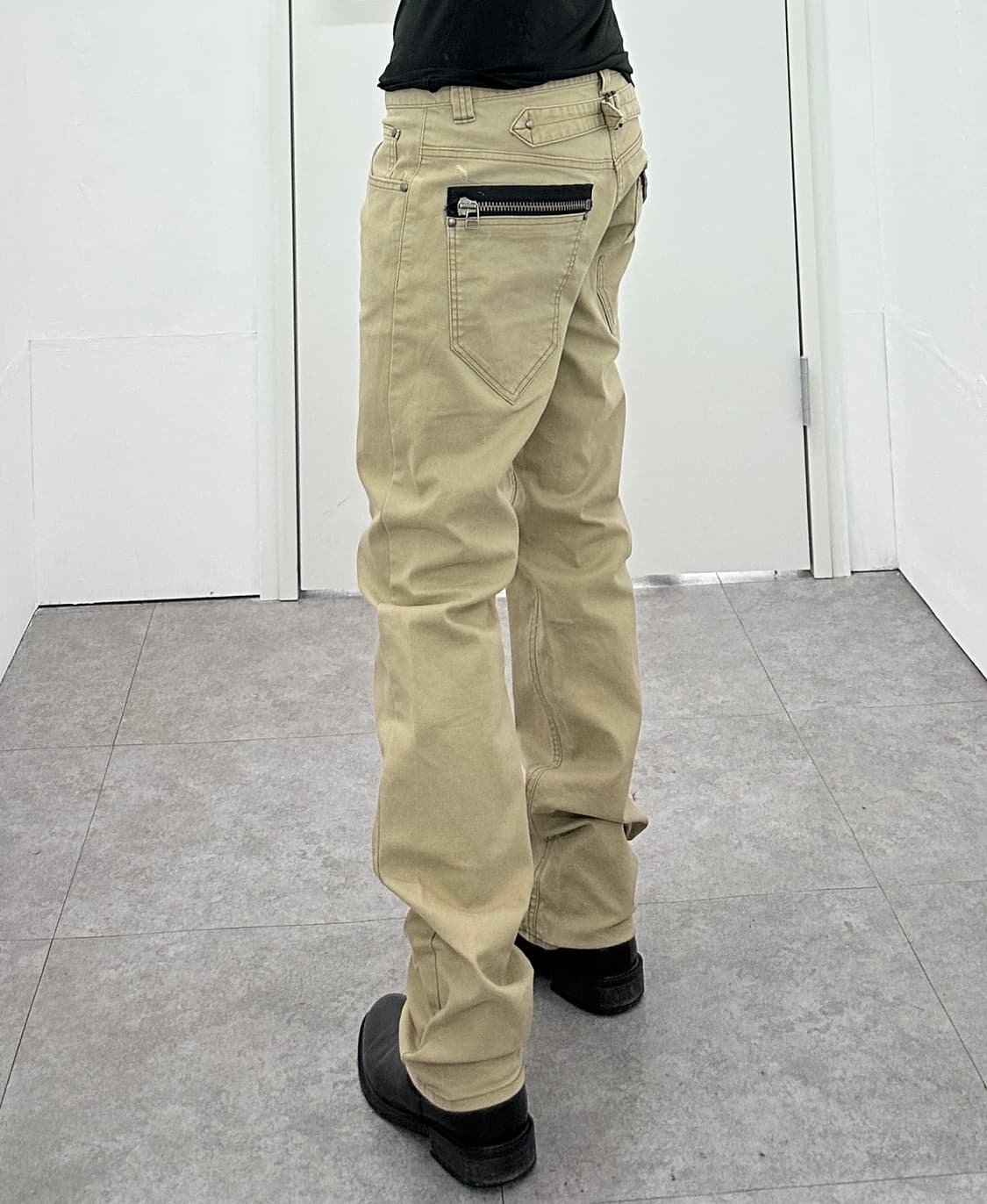 Vintage back zipper strap detail pants 상품이미지4