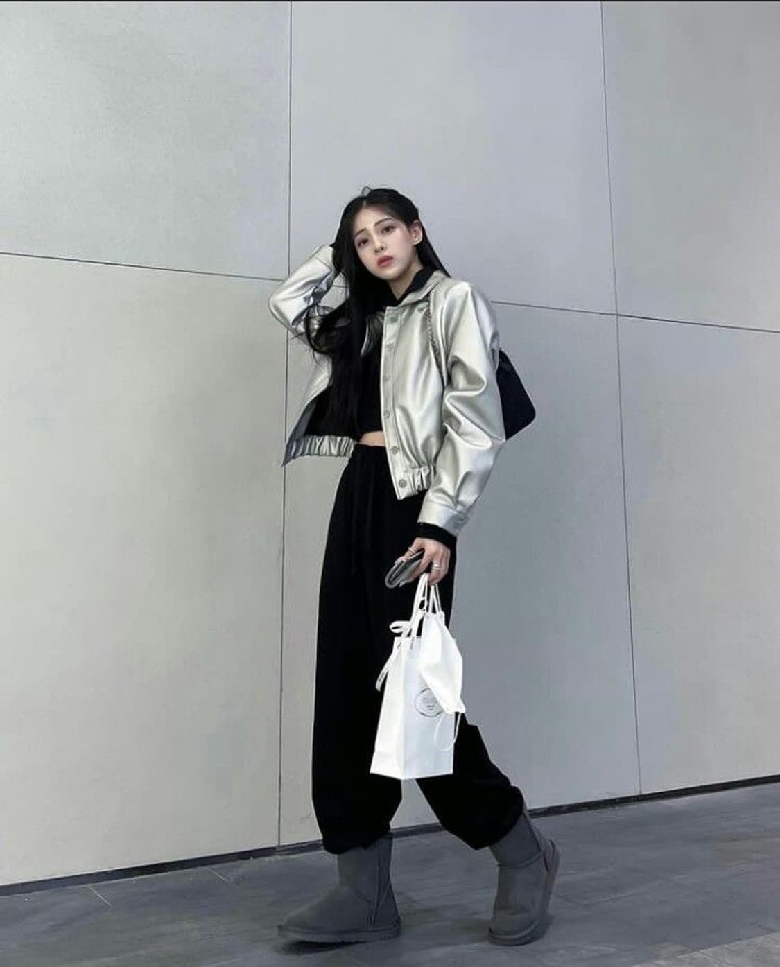 카키포인트 레더자켓 실버 상품이미지1