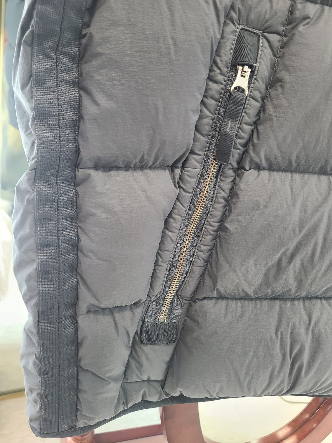 Stone Island 심리스 터널 다운점퍼(2XL) 상품이미지7