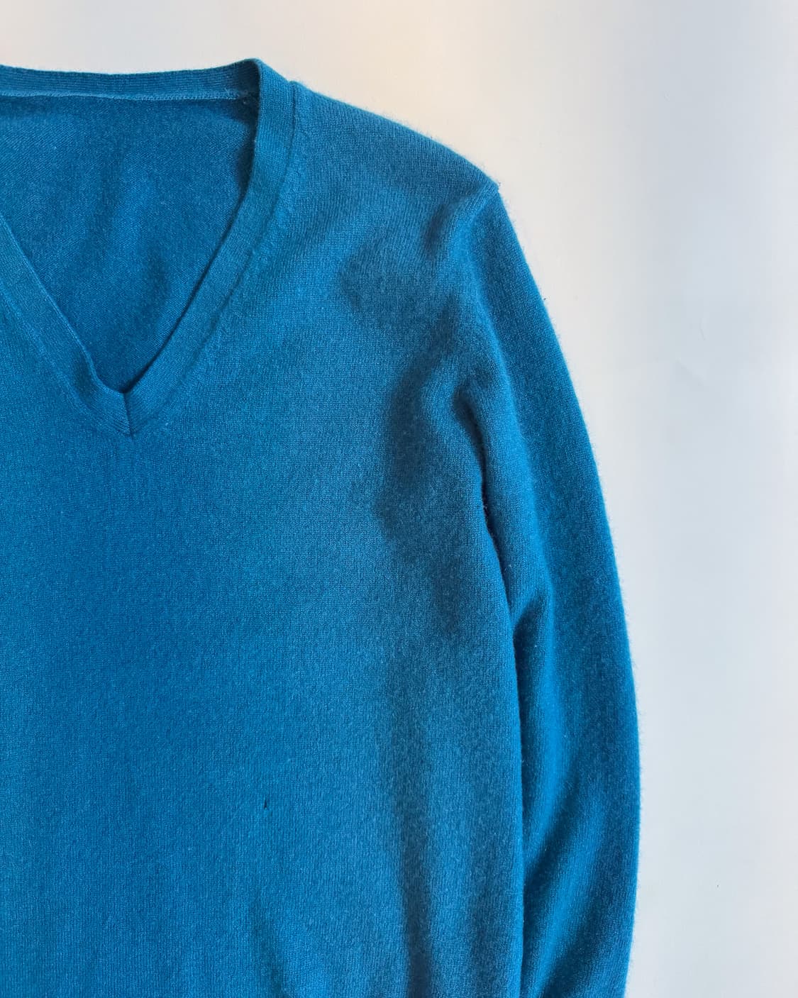 Teal Blue V-Neck Wool Knit  상품이미지2