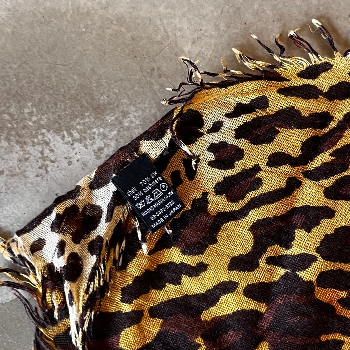 와코마리아 레오파드 실크 캐시미어 스카프 상품이미지2