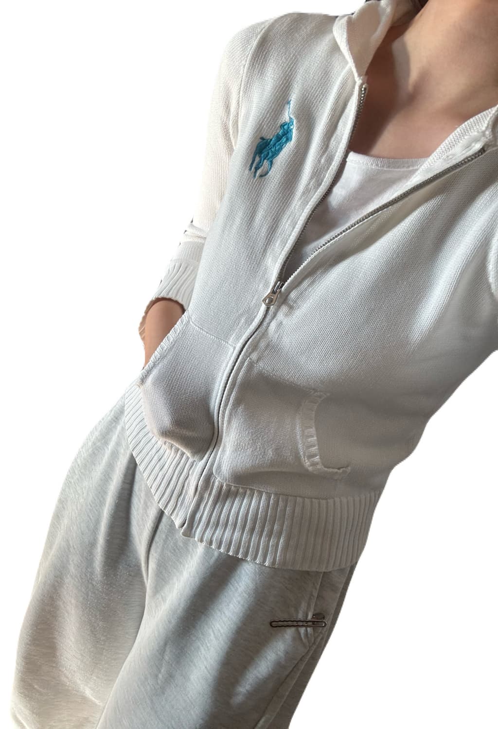 폴로 랄프로렌 블루 빅포니 화이트 니트 후드집업-착샷 잇시요 상품이미지3