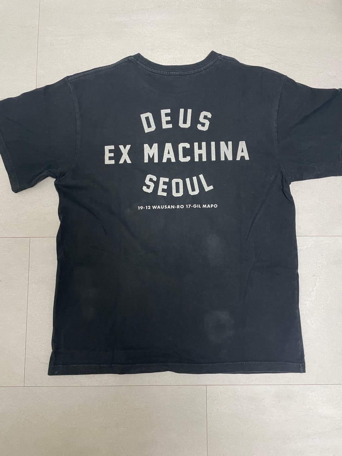 데우스 서울 마포 로고 티셔츠 L 상품이미지1