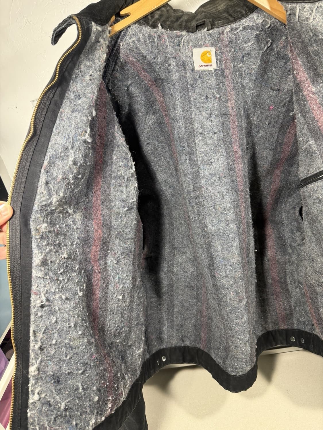 칼하트 J01 디트로이트 자켓 블랙 상품이미지3