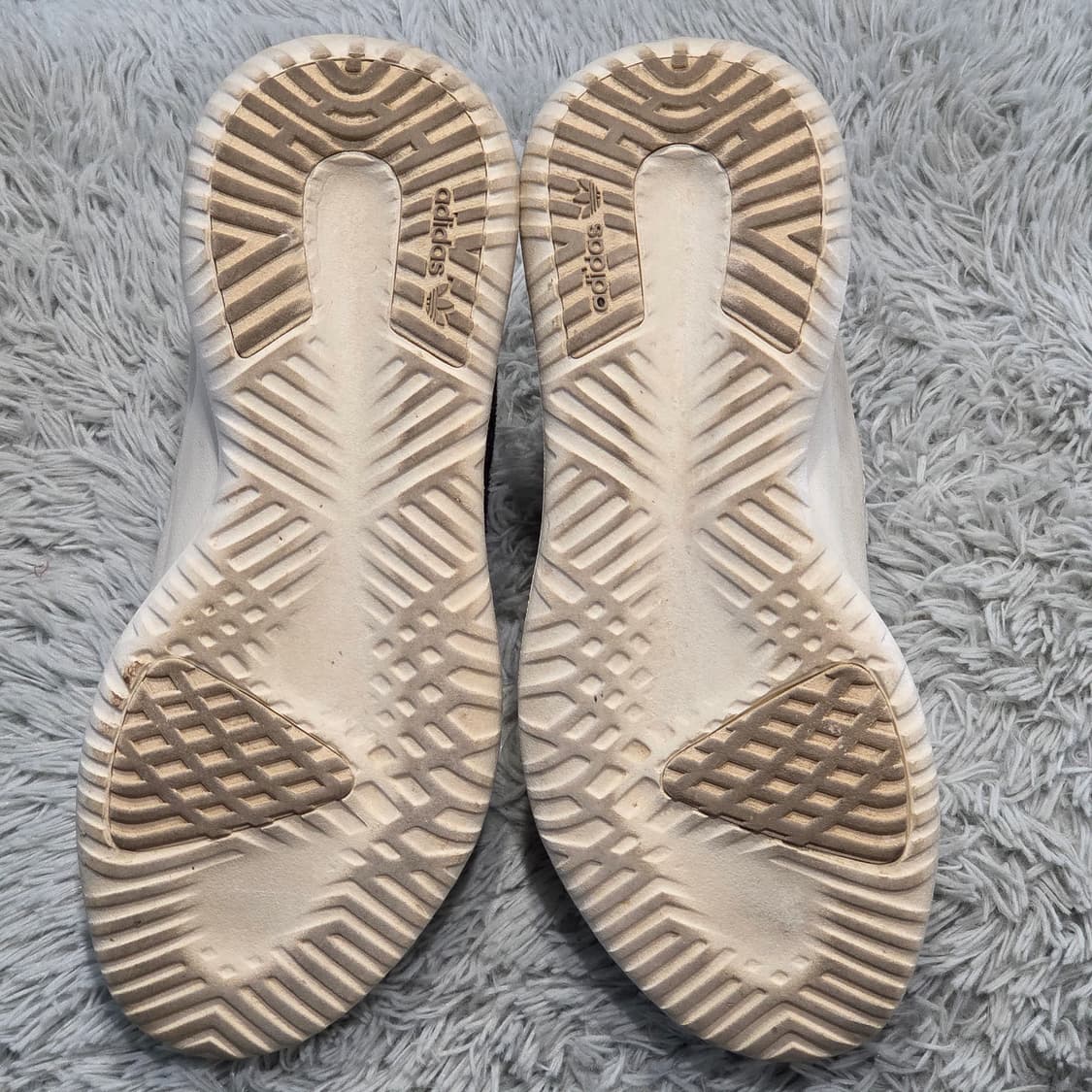 5q-7:아디다스 오리지널스 튜블라 섀도우 그레이/베이지 (230cm) 상품이미지8