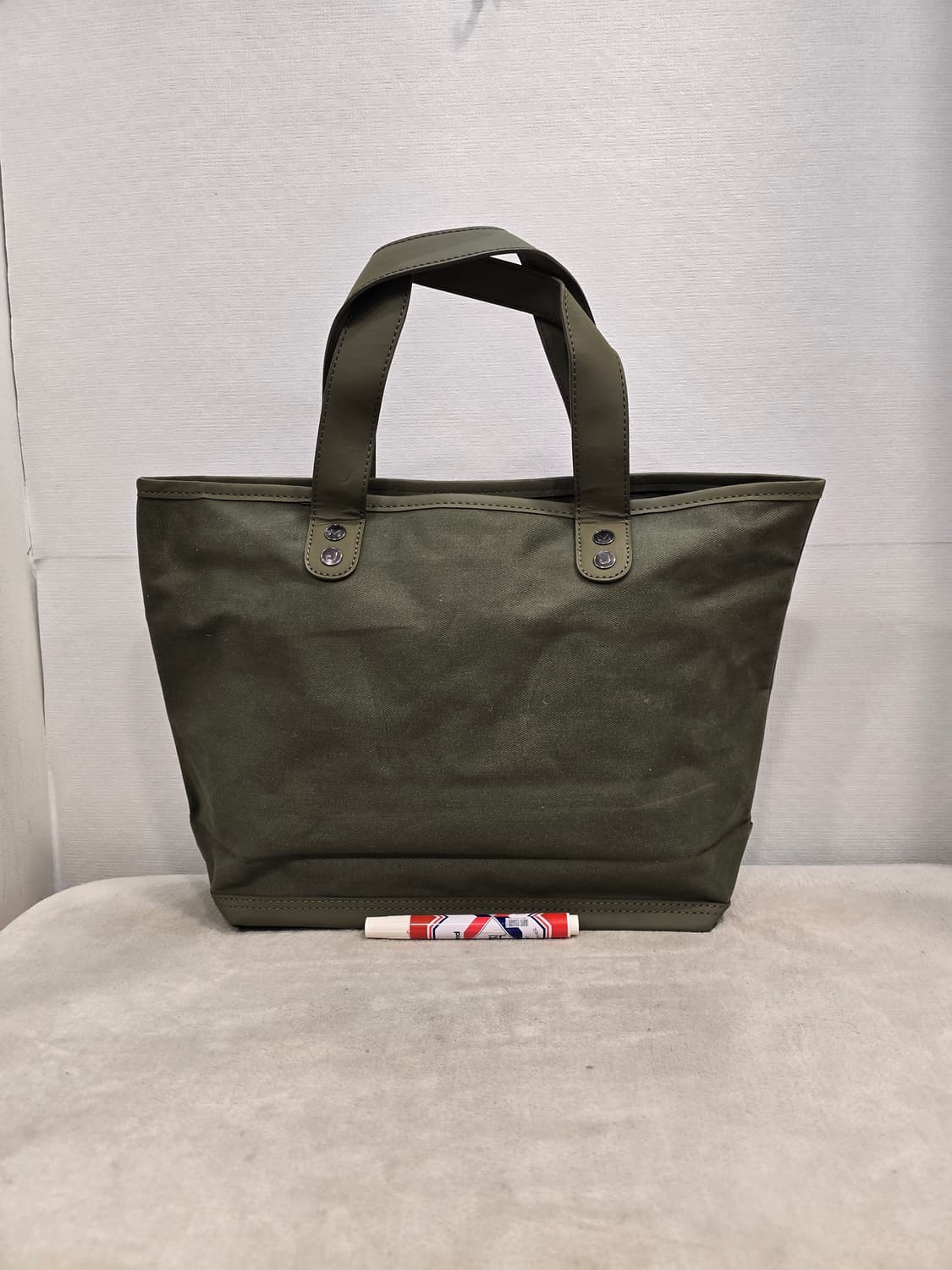 새상품) 마크 제이콥스 올리브 캔버스 토트백 상품이미지2