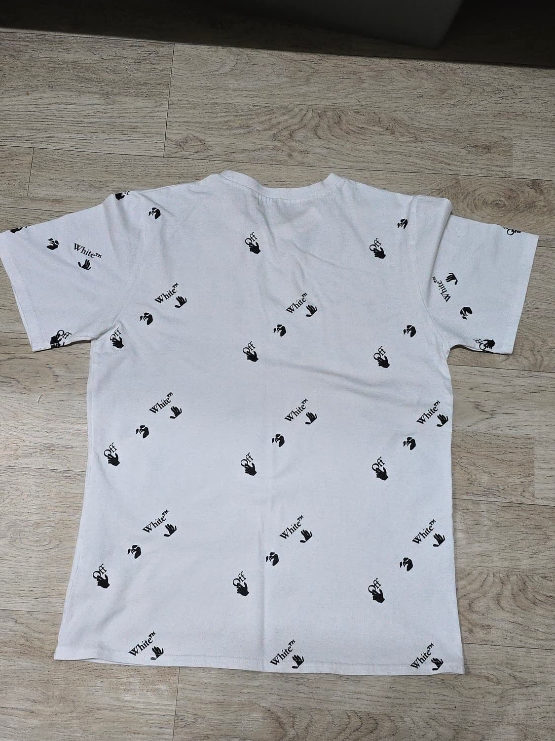오프화이트 로고 반팔 18-19년도 제품 상품이미지4