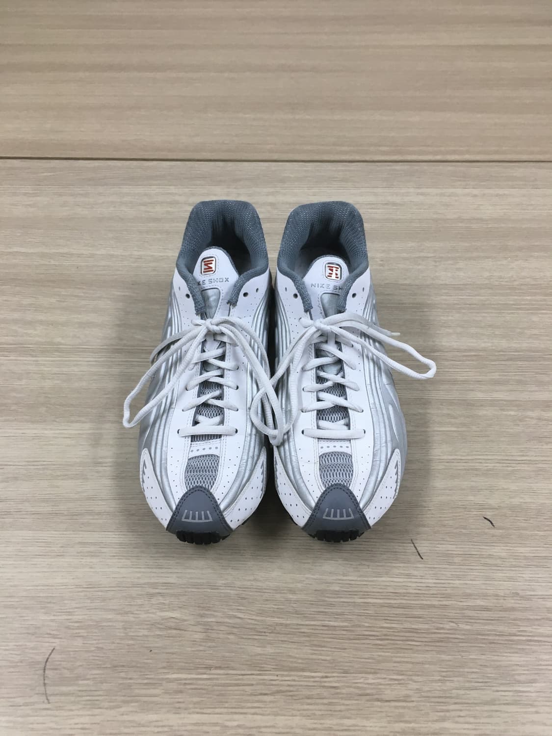 Nike Shox R4 Comet Red 샥스 실버 레드 상품이미지3