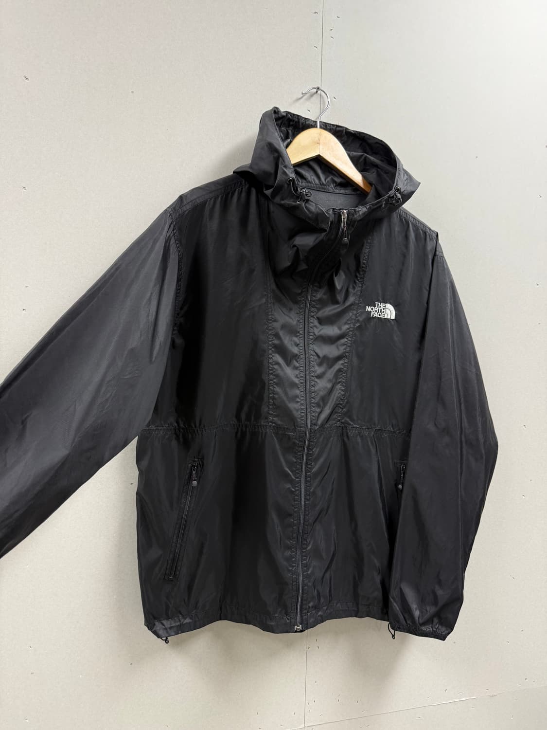 남성 110 xxl / 노스페이스 경량 바람막이 블랙 상품이미지3