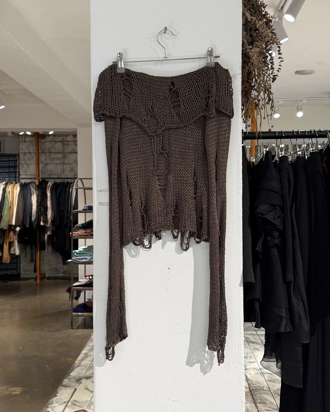 제이디드 런던 카키브라운 디스트로이드 니트 탑 상품이미지6