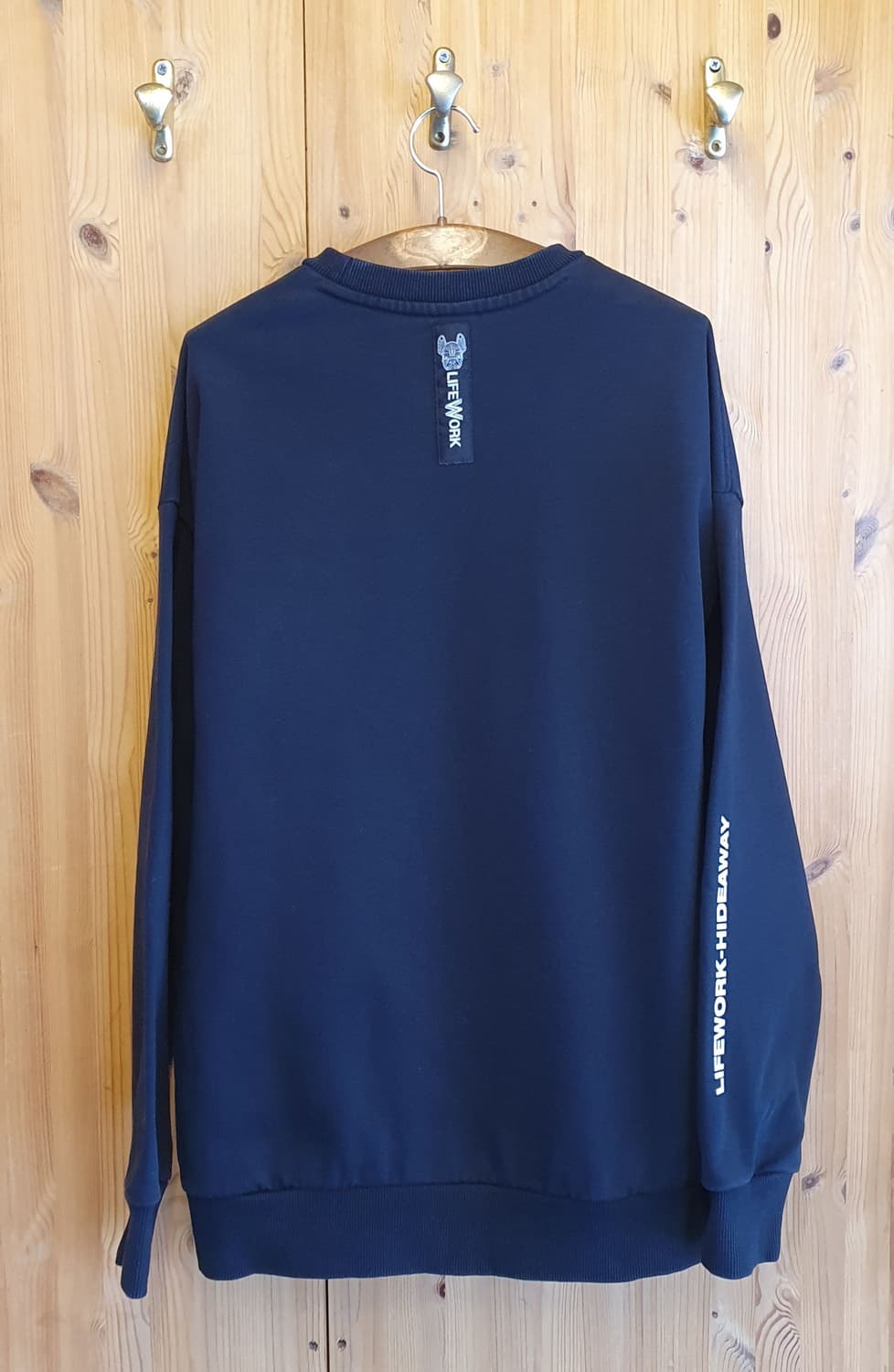 100.Life Work 로고 맨투맨 상품이미지2