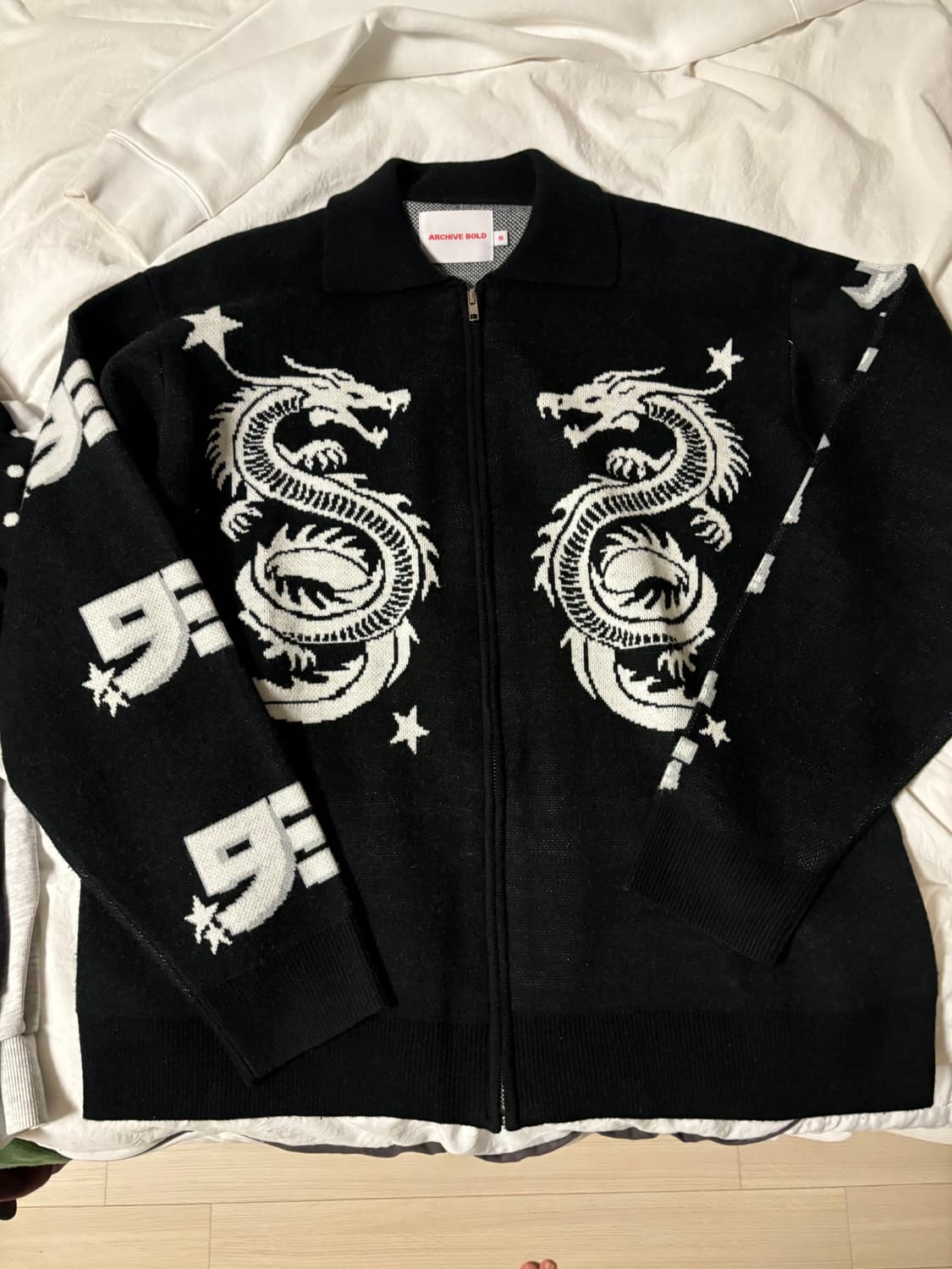 아카이브 볼드 DRAGON KNIT ZIP-UP (BLACK) M / 1 상품이미지1
