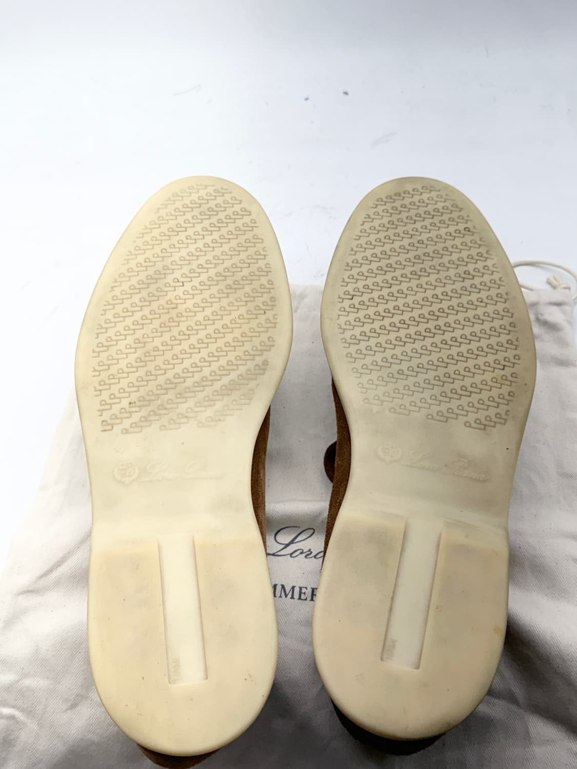 정품)로로피아나 43 상품이미지10