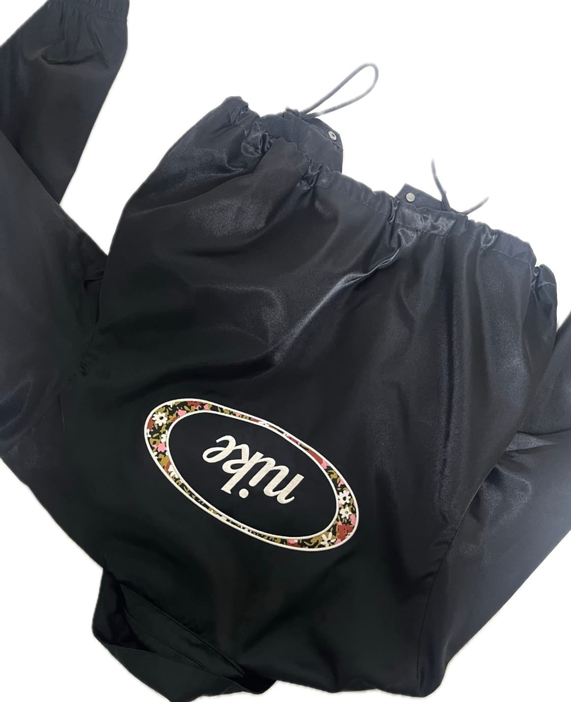 나이키 크롭 플라워자수 자켓 상품이미지1