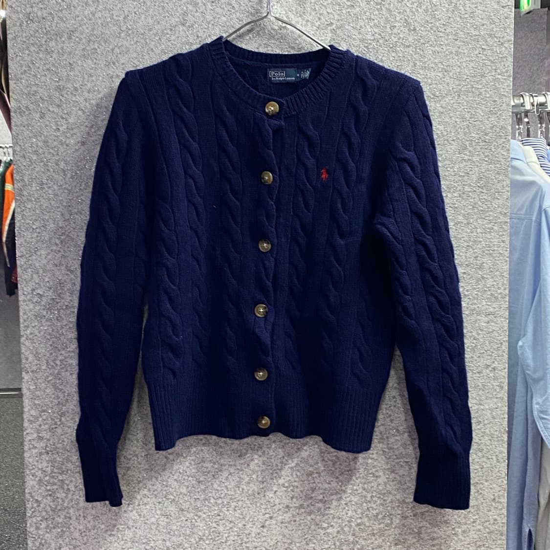 폴로 꽈베기 울 라운드 가디건 B3185 상품이미지2