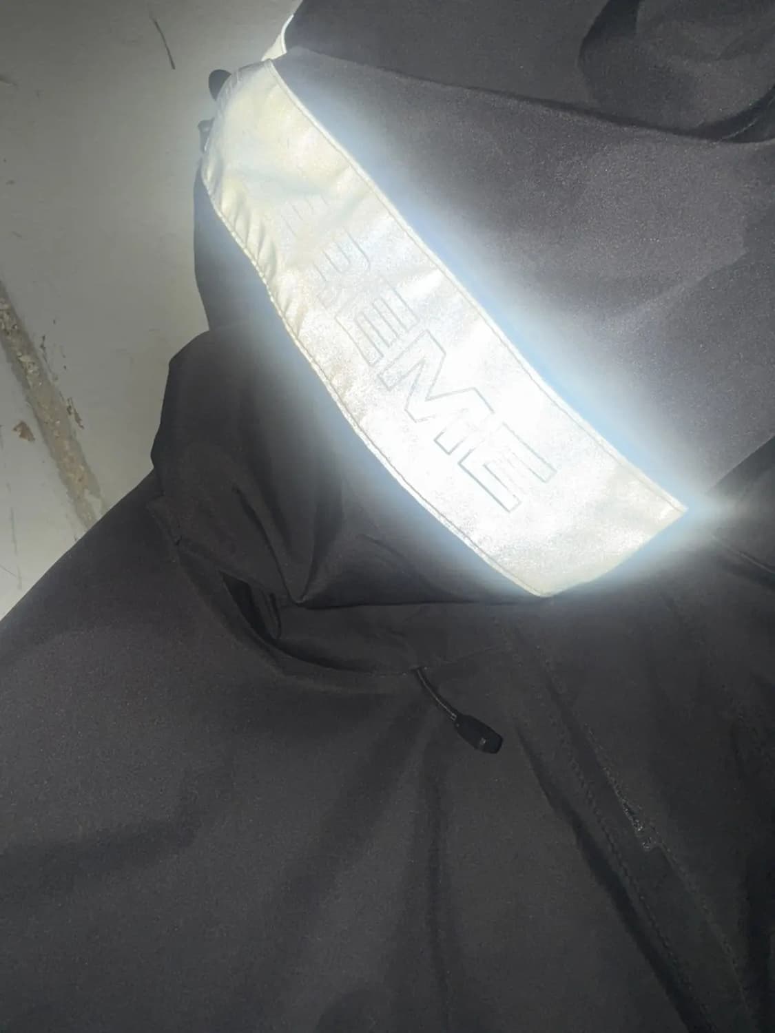 슈프림 고어텍스 바람막이 자켓 블랙 M 상품이미지2