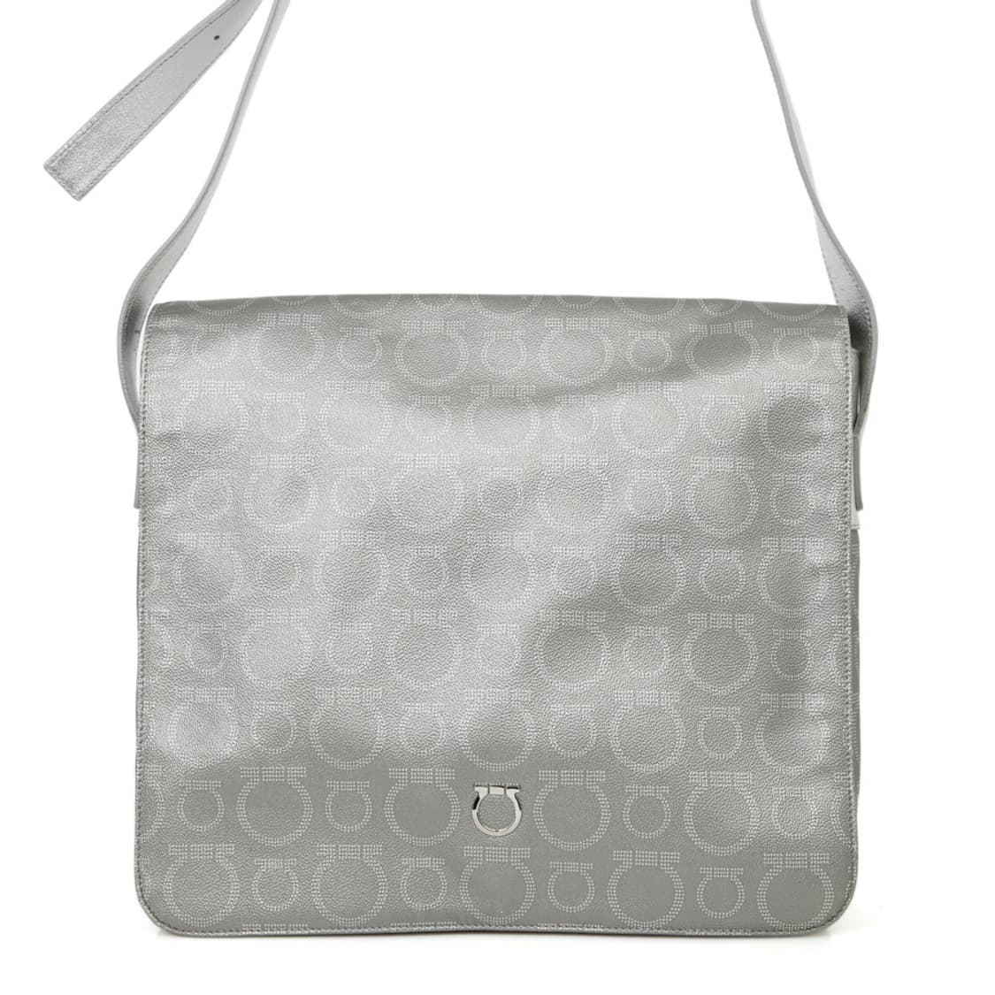 페라가모 간치니 숄더 플랩 크로스백 21-7915 메탈릭 실버 상품이미지1