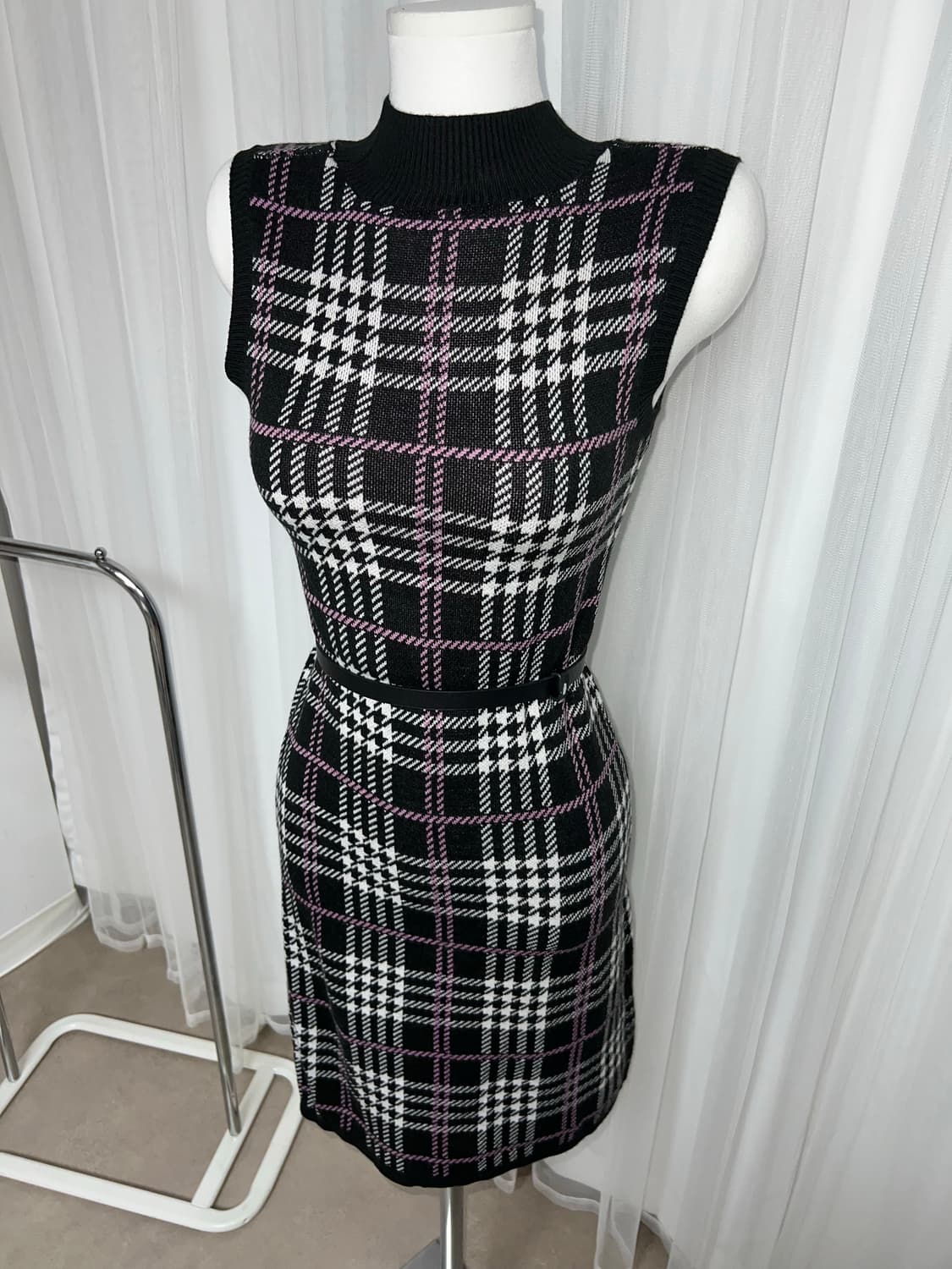 블랙 퍼플 체크 니트 롱 원피스 상품이미지9