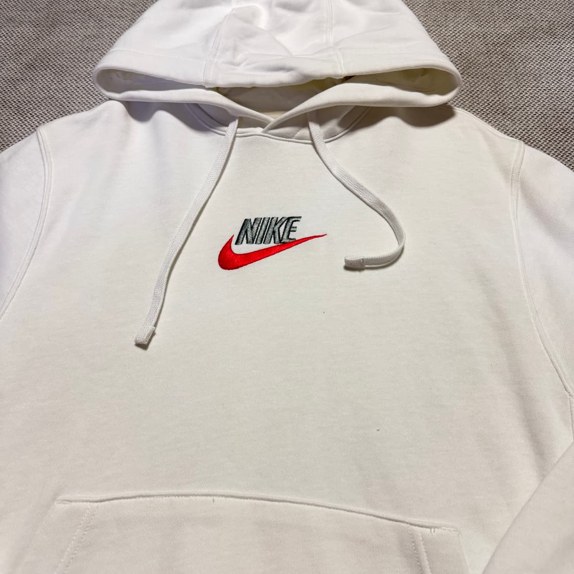 나이키 센터로고 후드티 상품이미지2