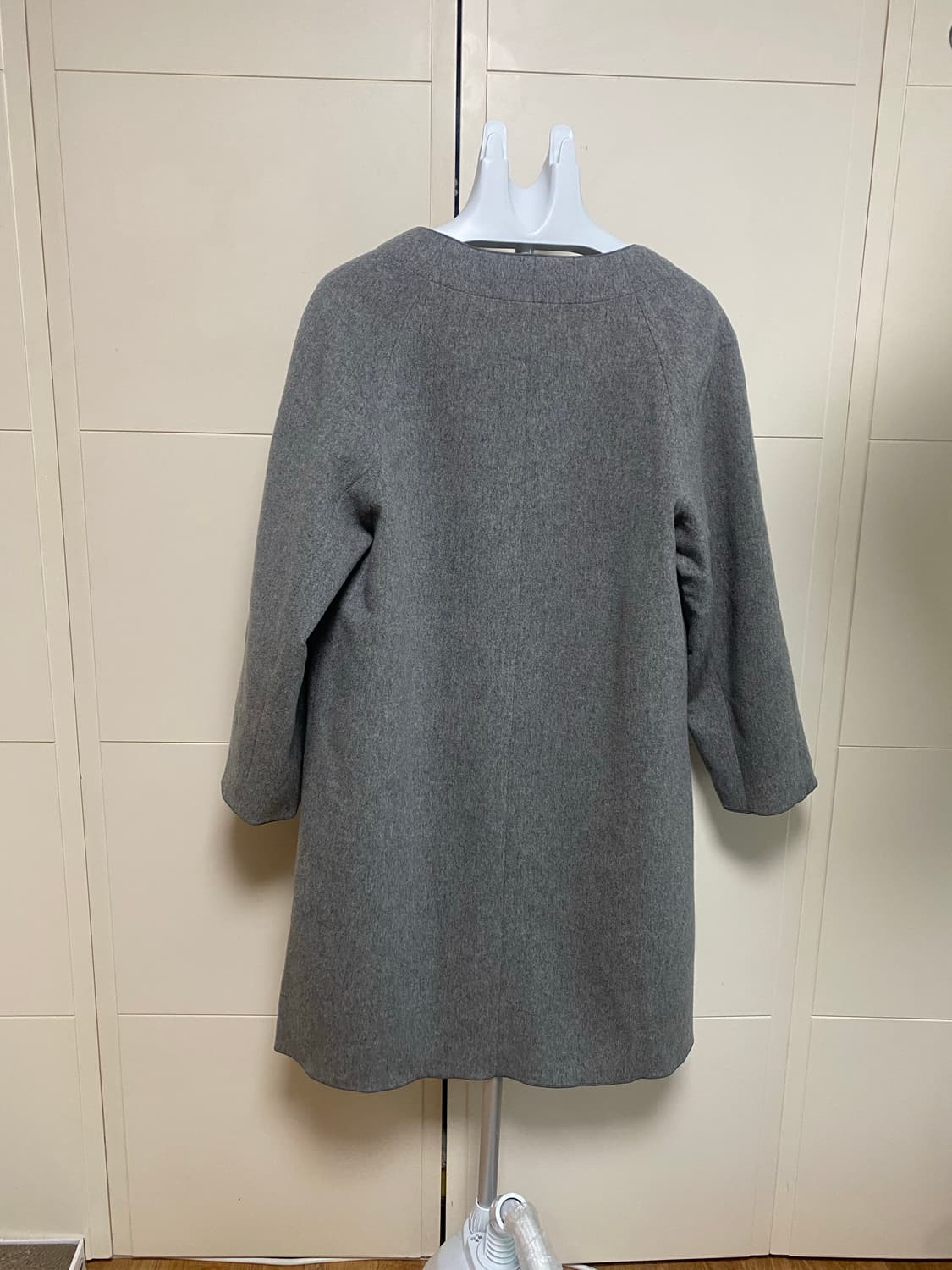 VIKI 회색 V넥 코트 66사이즈 상품이미지5