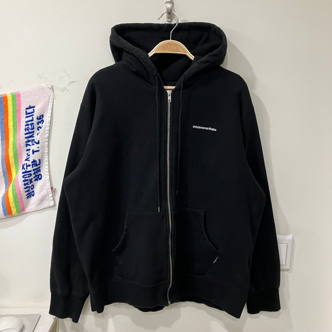 36 디스이즈네버댓 후드집업 상품이미지1