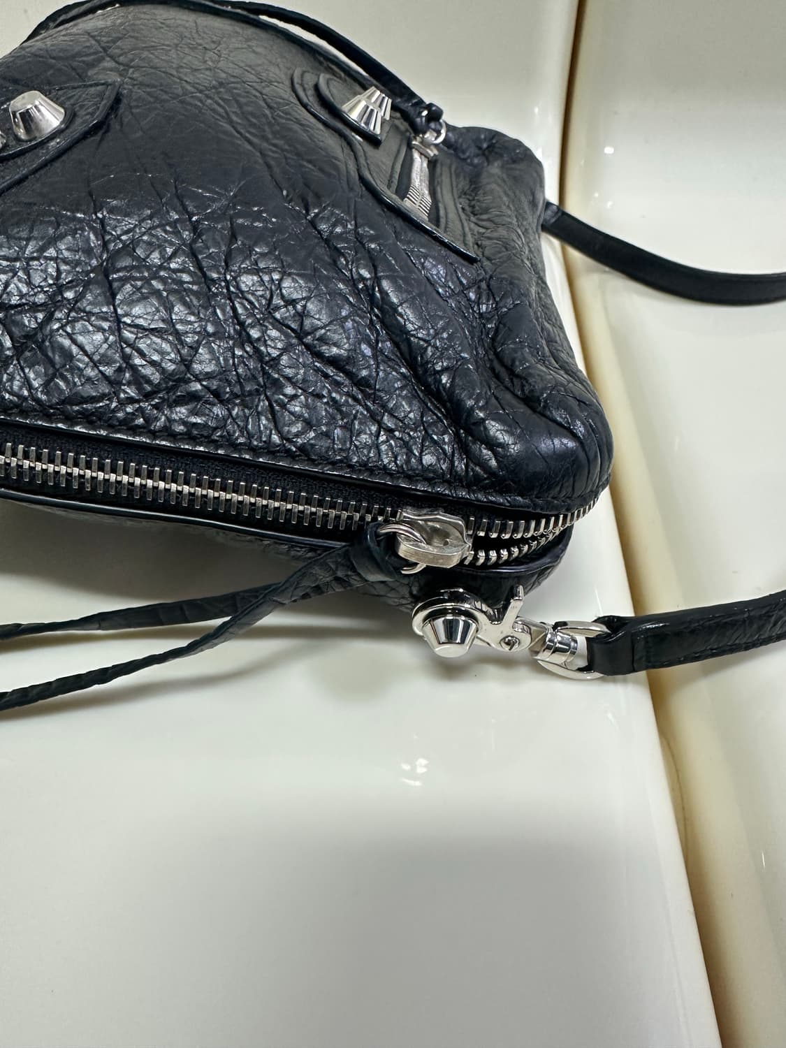 [A+ 정품] 발렌시아가 모터백 리포터 블랙 상품이미지3