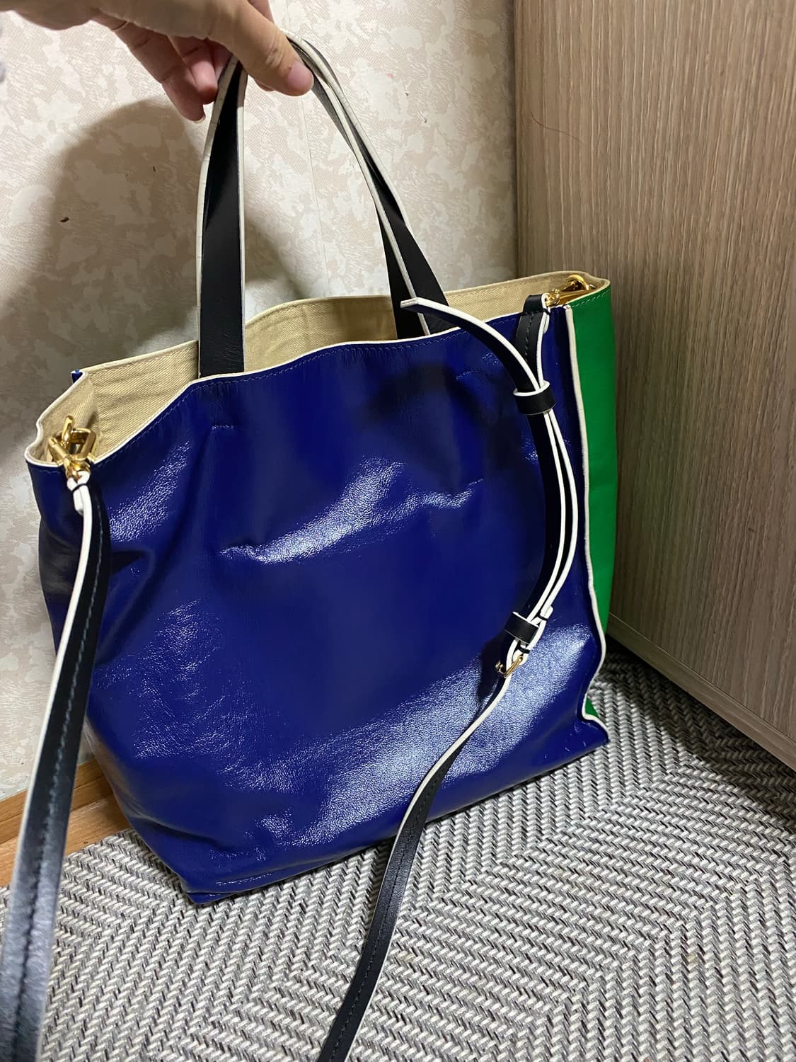 마르니 뮤제오 소프트백 그린 토트백 상품이미지2