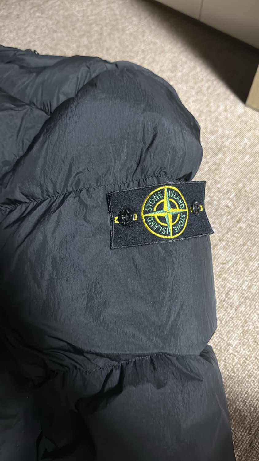 [L] 17fw 스톤아일랜드 우원재 패딩 후드x 시보리o 상품이미지8