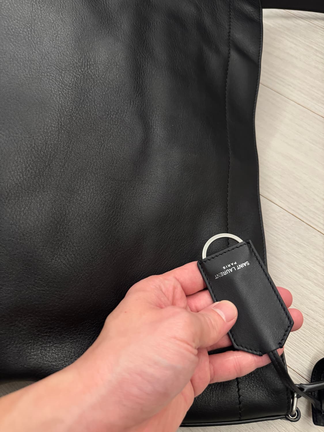 생로랑 레더 호보 토트 백 새상품 상품이미지7