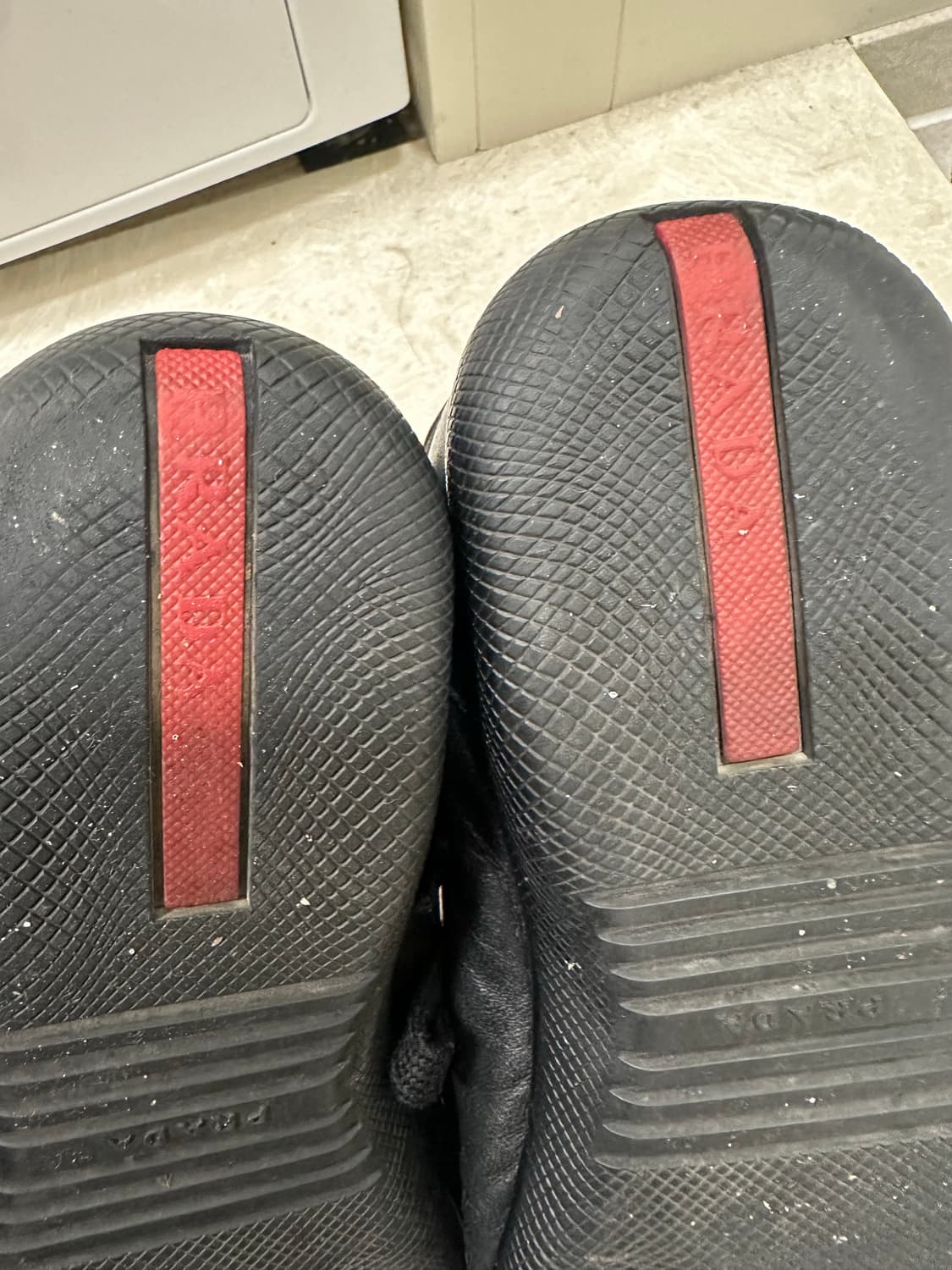 프라다 스니커즈 uk6 상품이미지3