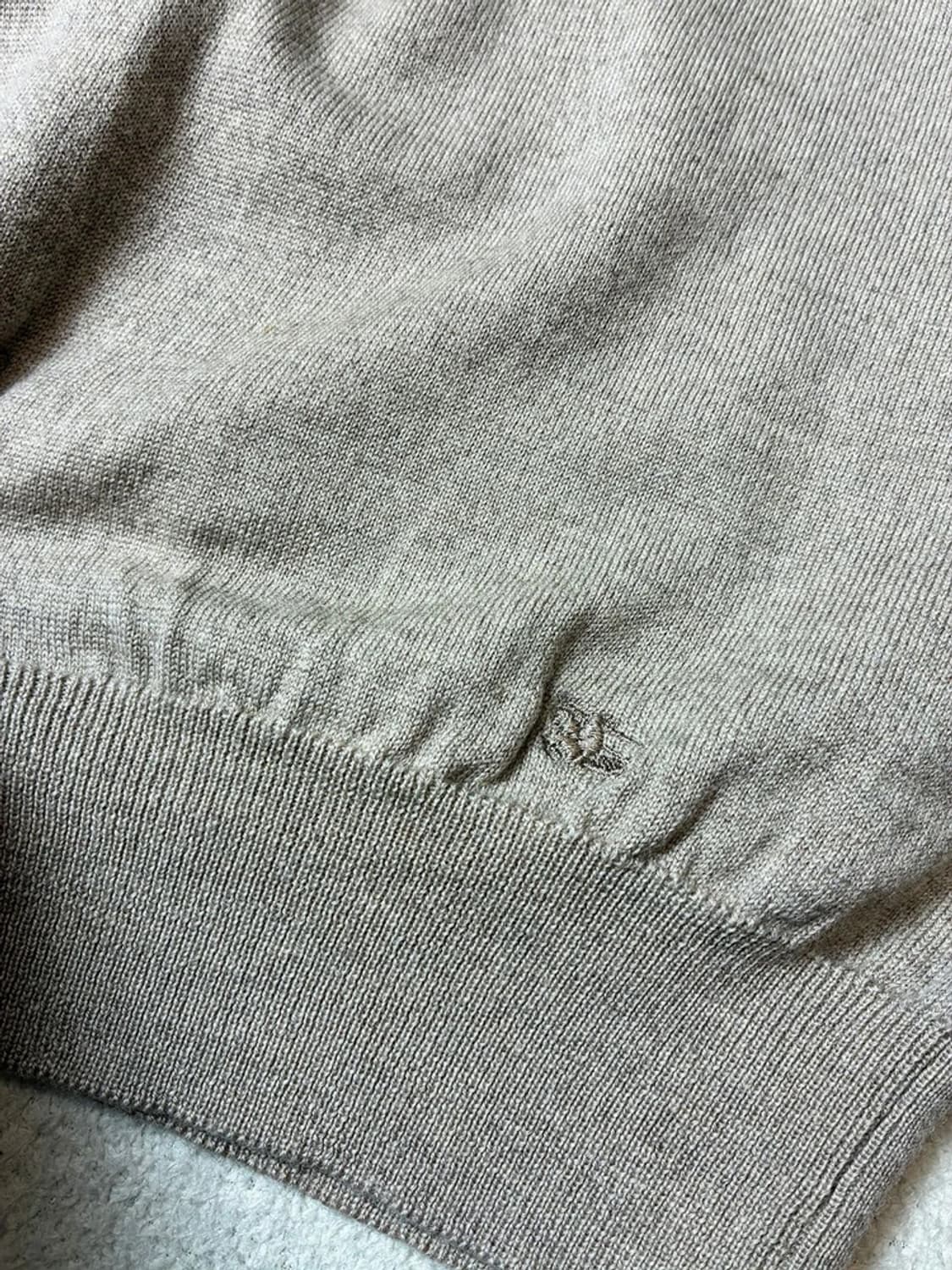 버버리 00's 퓨어 뉴 울 니트 조끼 PN8028 상품이미지4