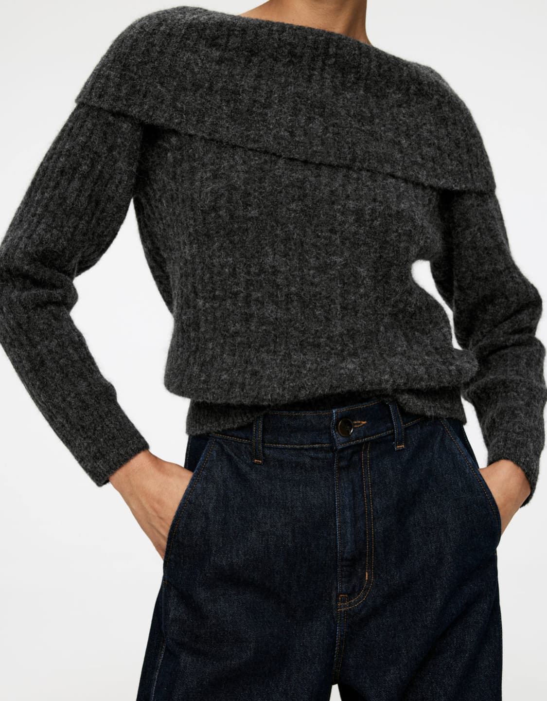 아르켓 오프숄더 니트 스웨터 (34사이즈이신 분 추천) 상품이미지2