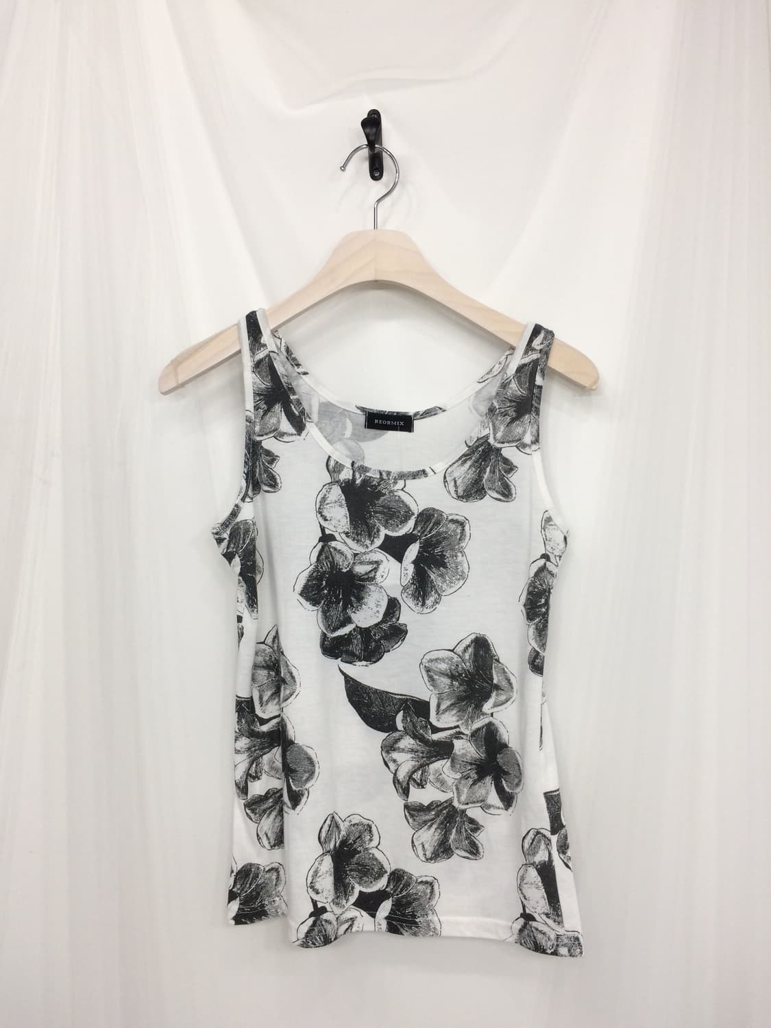 🪽진짜 대장!!!! #ysl #입생로랑 도트 셔츠 코디🪽 상품이미지7