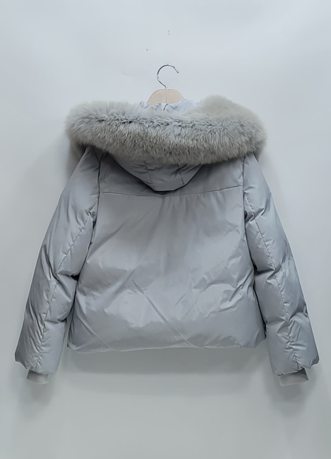 Mayonez 폭스퍼 구스 다운 숏 패딩 / 여 FREE
 상품이미지2