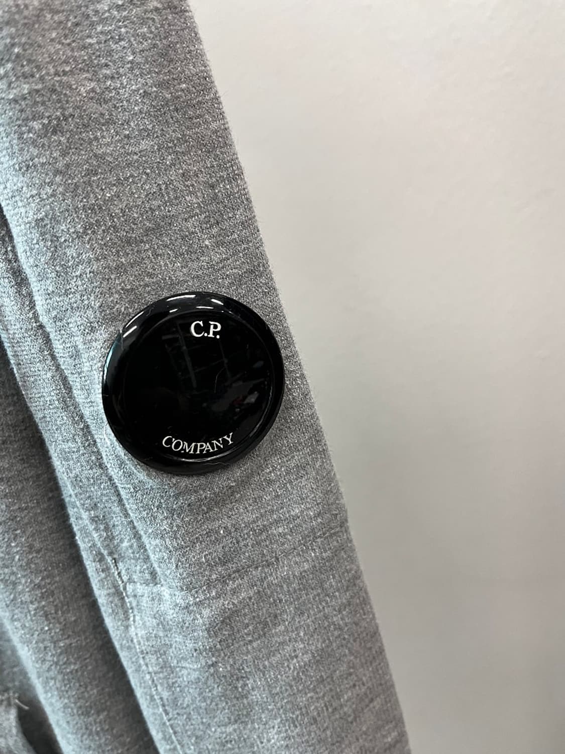 110) CP컴퍼니 렌즈 후드집업  상품이미지2