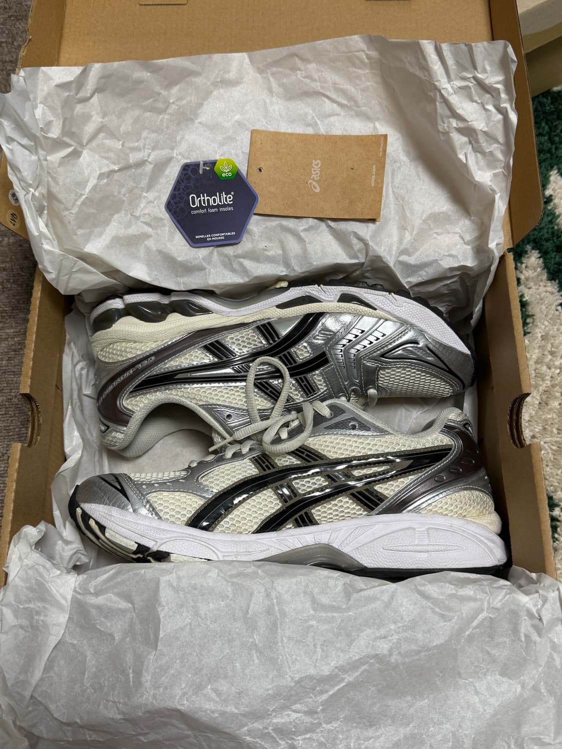 젤 카야노 14 크림블랙 260 사이즈 상태 좋음 상품이미지1