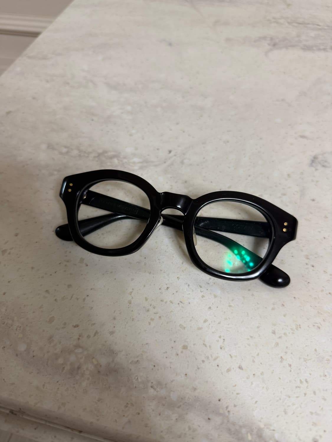 젠틀몬스터 고탄 상품이미지1