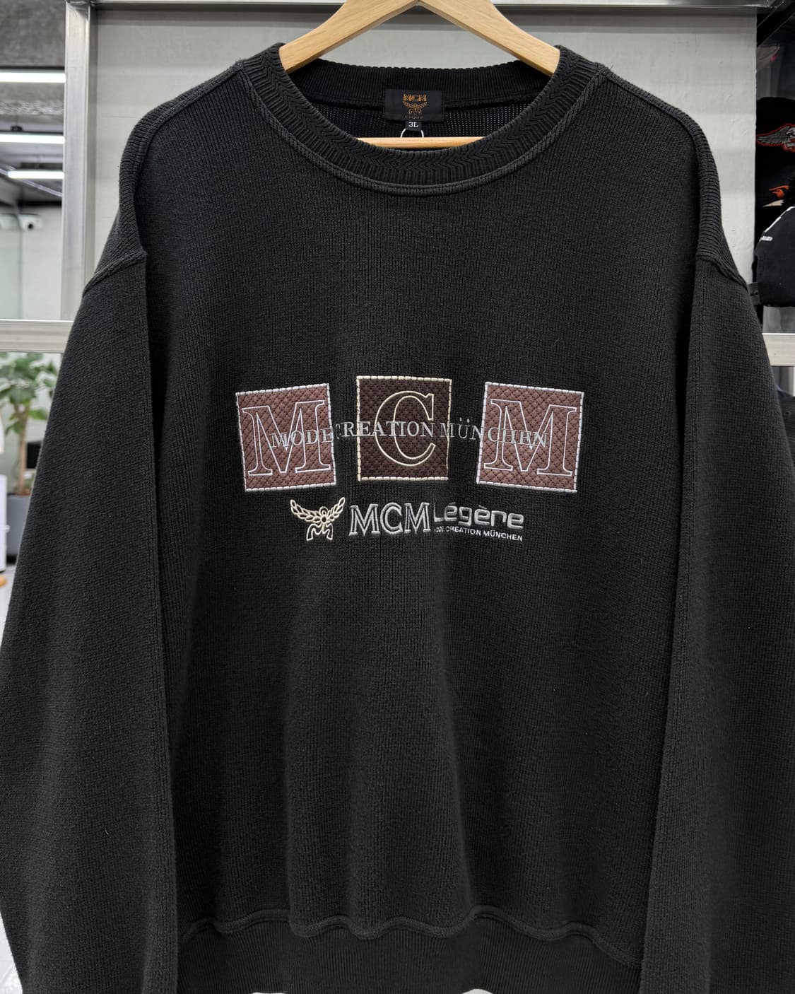 MCM 90s 재팬 엠브로이더리 로고 스웻 맨투맨 상품이미지3