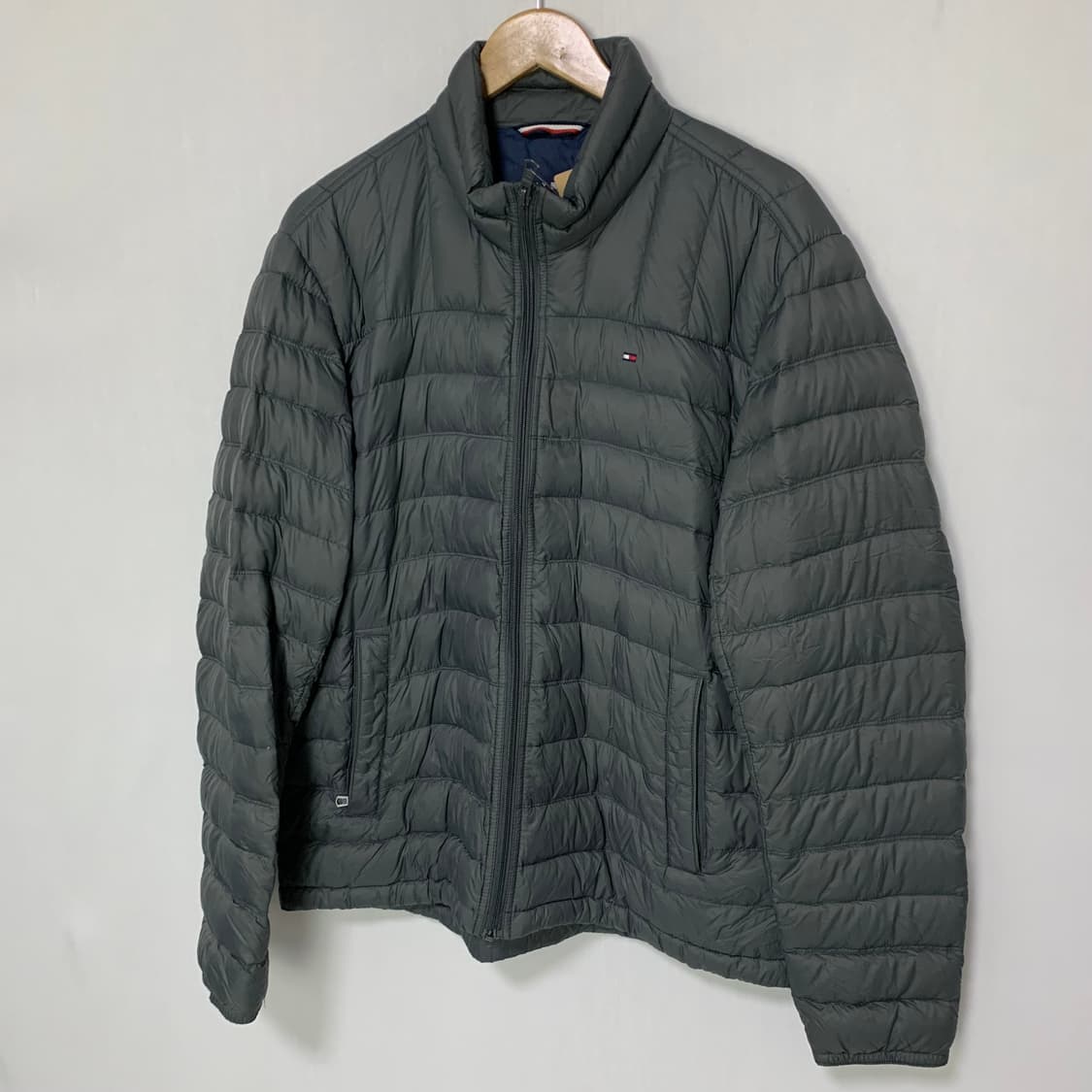 타미힐피거 경량 패딩 점퍼 차콜 그레이 빈티지 L 사이즈 상품이미지2