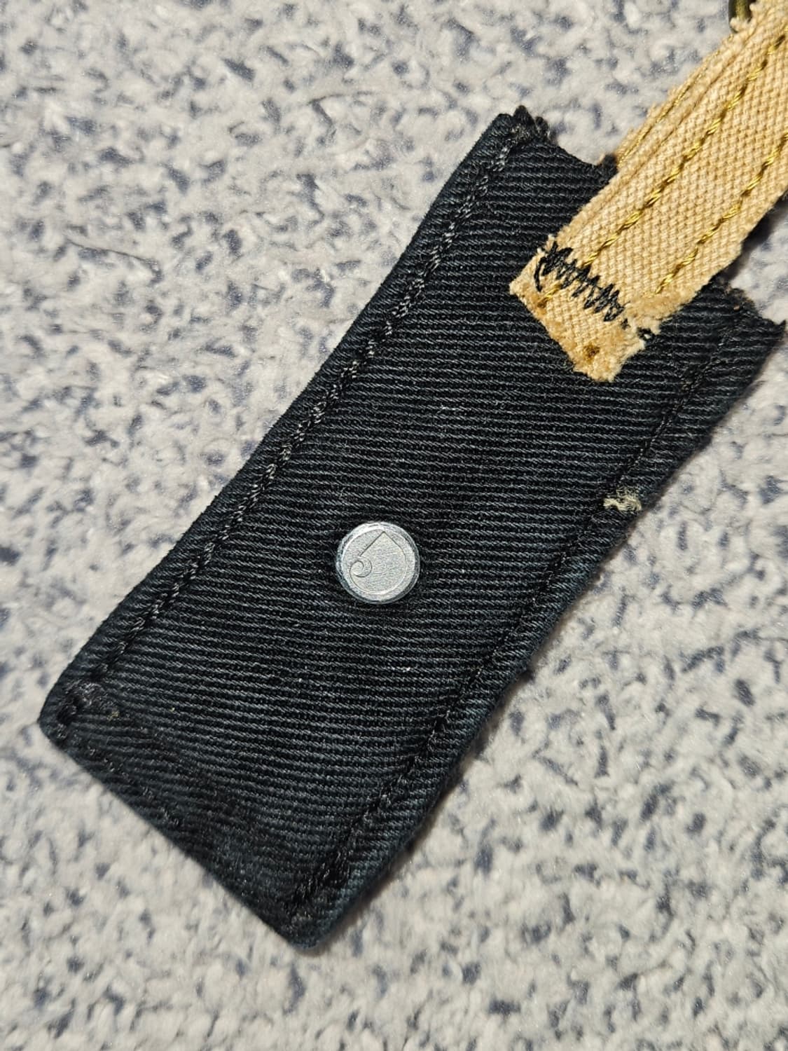 칼하트 버튼 핸드메이드 커스텀 카라비너 키링 / 11905 상품이미지4