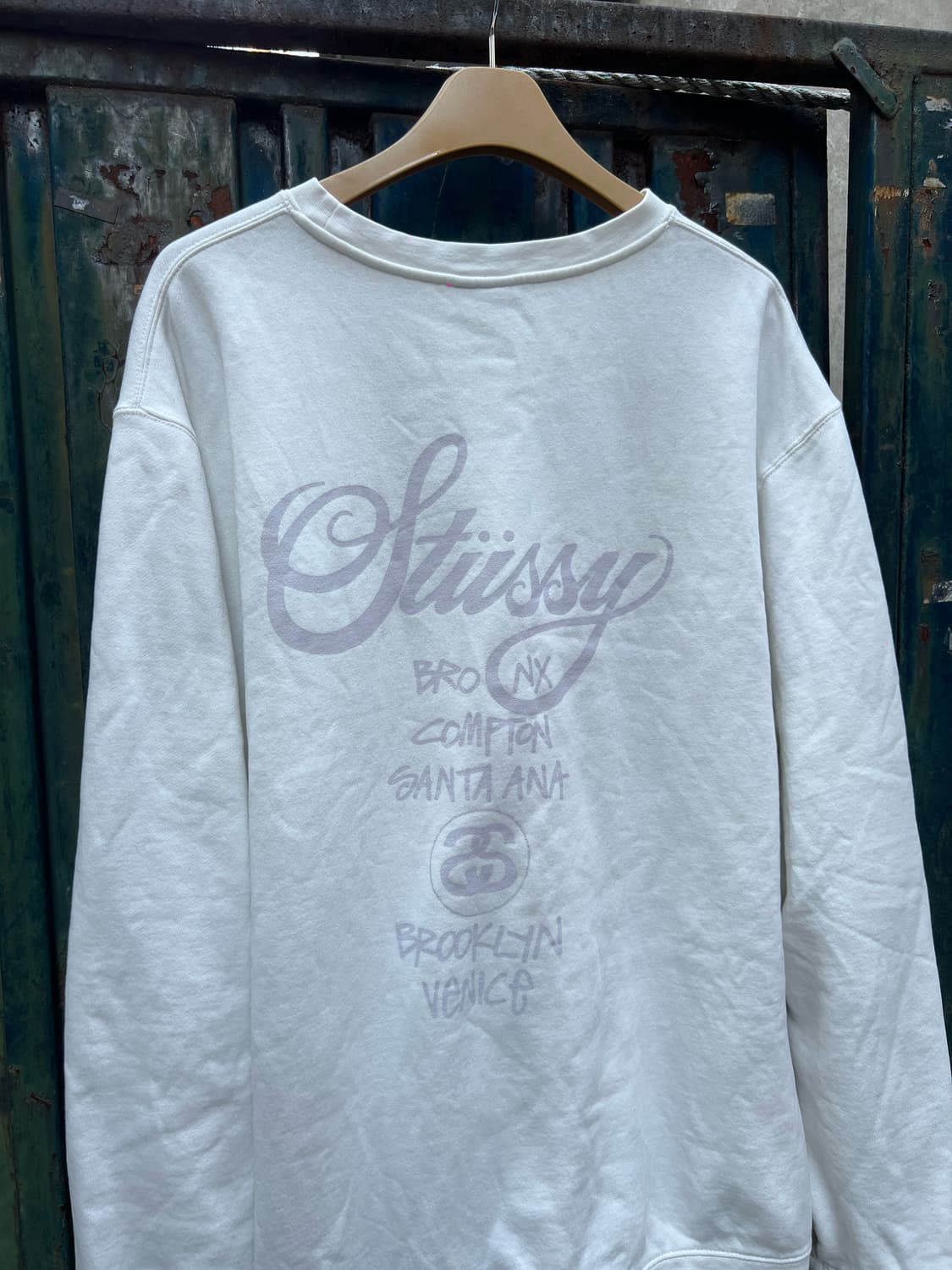 스투시 월드 투어 맨투맨 (정품) 상품이미지4