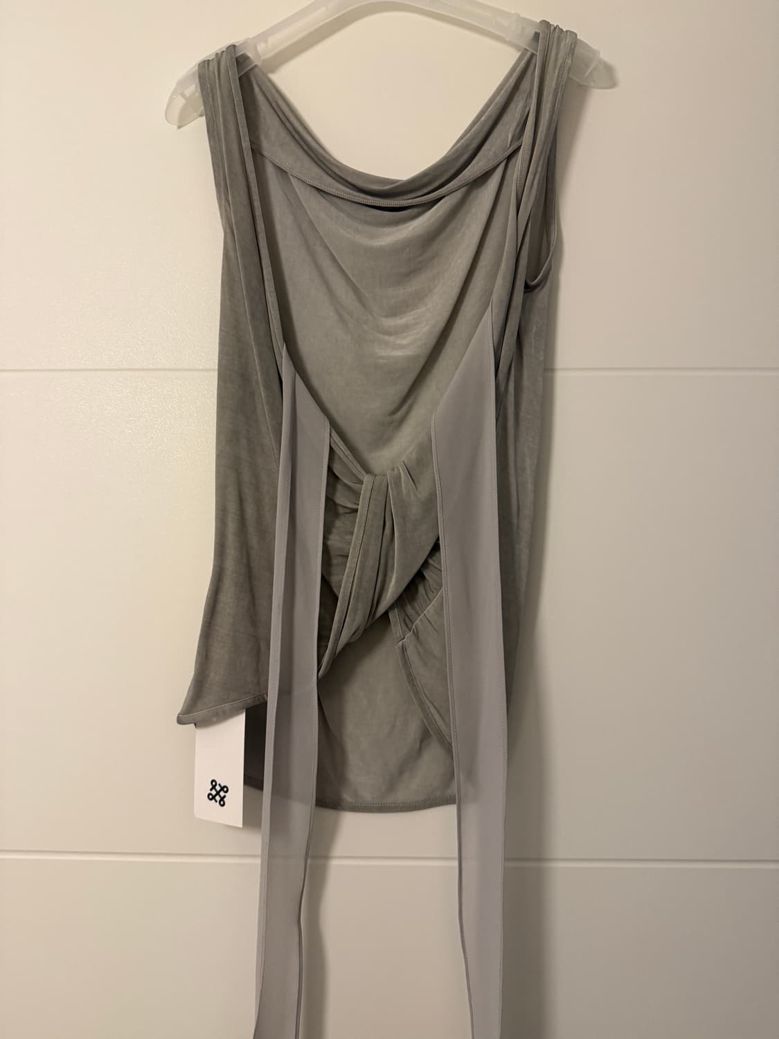 Teak  TIE NECK SLEEVELESS TOP (SILVER) 상품이미지6